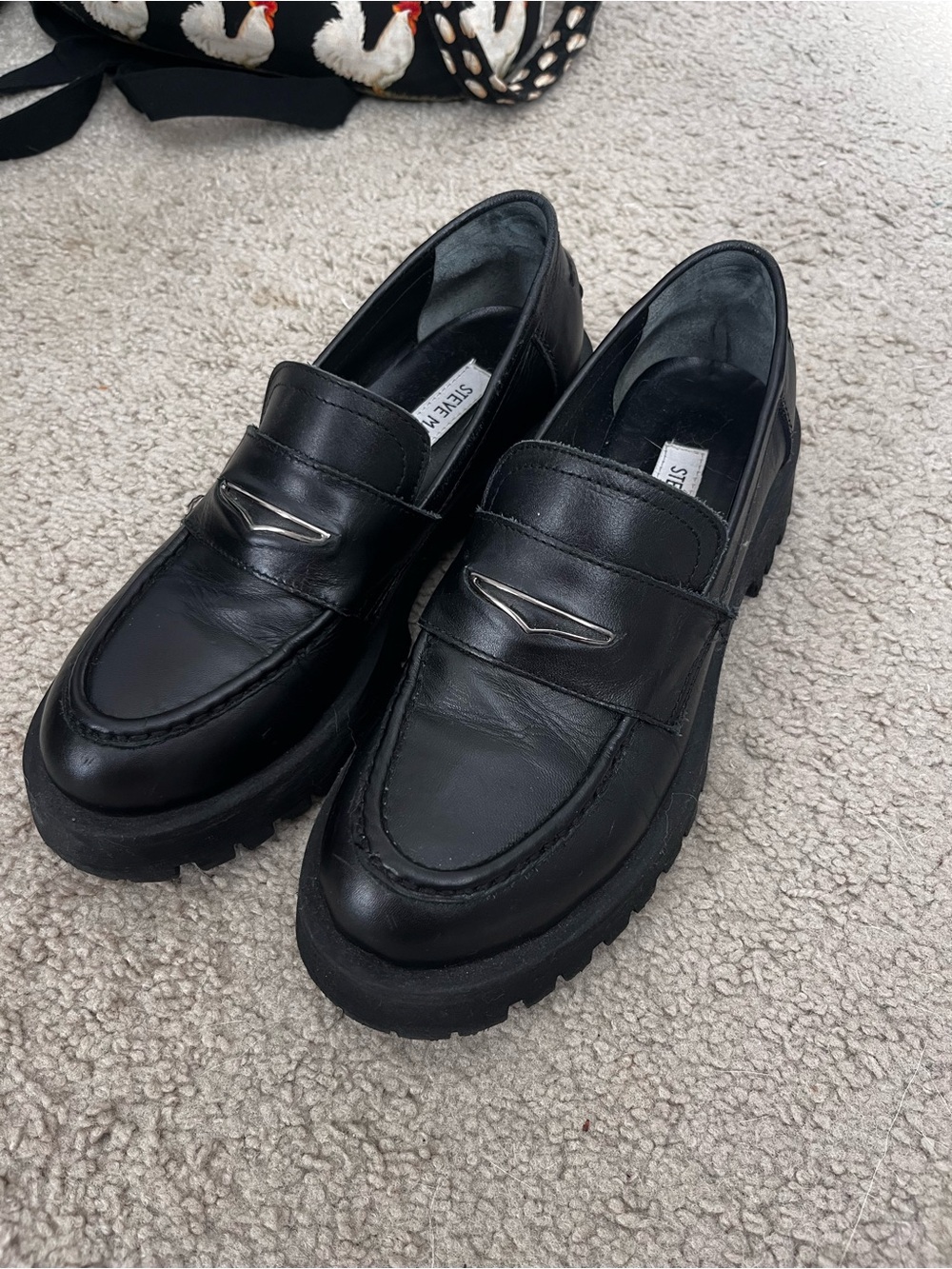 Steve Madden Black Leather Lug Sole Penny Loafers